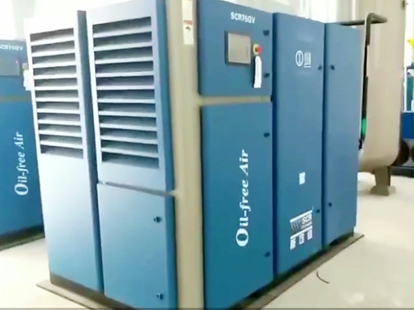 SCR100GV斯可络无油螺杆空压机24小时为海南省人民医院提供压缩空气